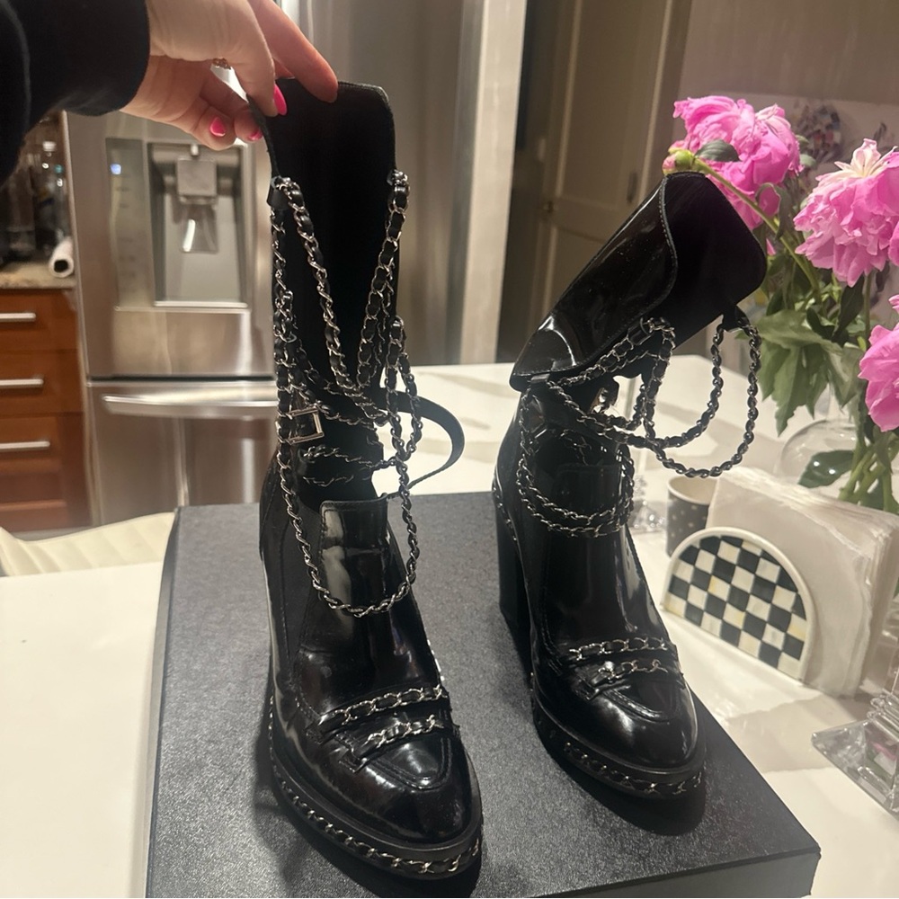 Chanel Black Heeled chain combat Boots with Glossy Finish, size 40